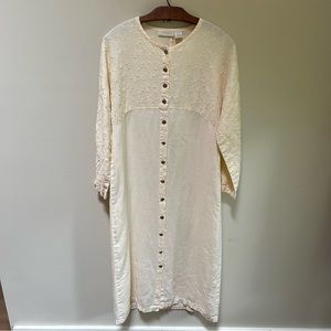 J Jill~ Embroidered Linen Long Sleeve Pastel Yellow Midi Dress in Petite Medium